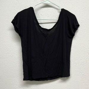 Black cropped t shirt